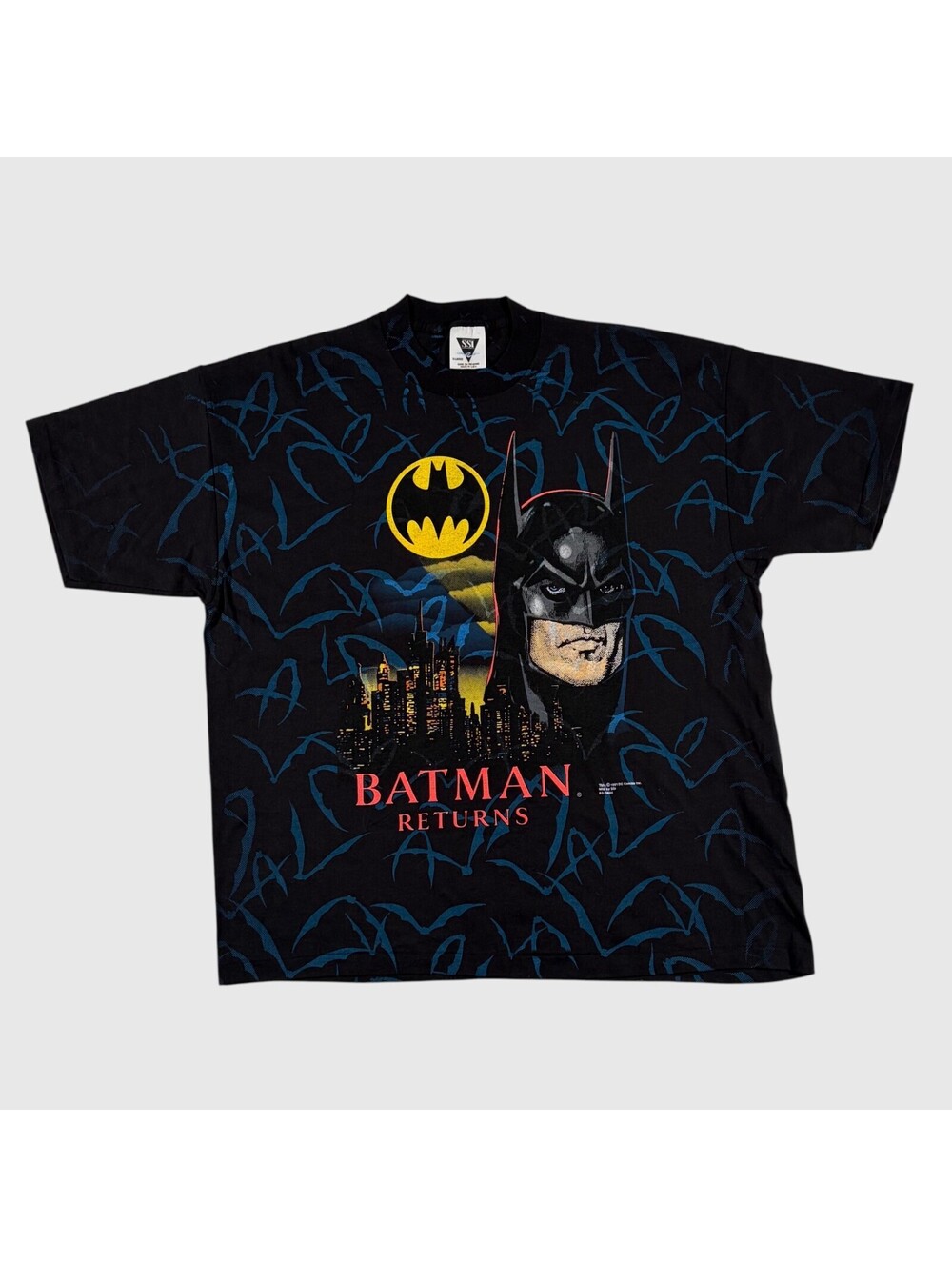 Vintage 1991 Batman Returns AOP T-Shirt XL SSI DC Comics